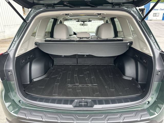 Used 2024 Subaru Forester Premium AWD/4WD image 22
