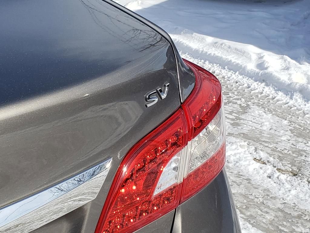 Used 2015 Nissan Sentra SV image 11