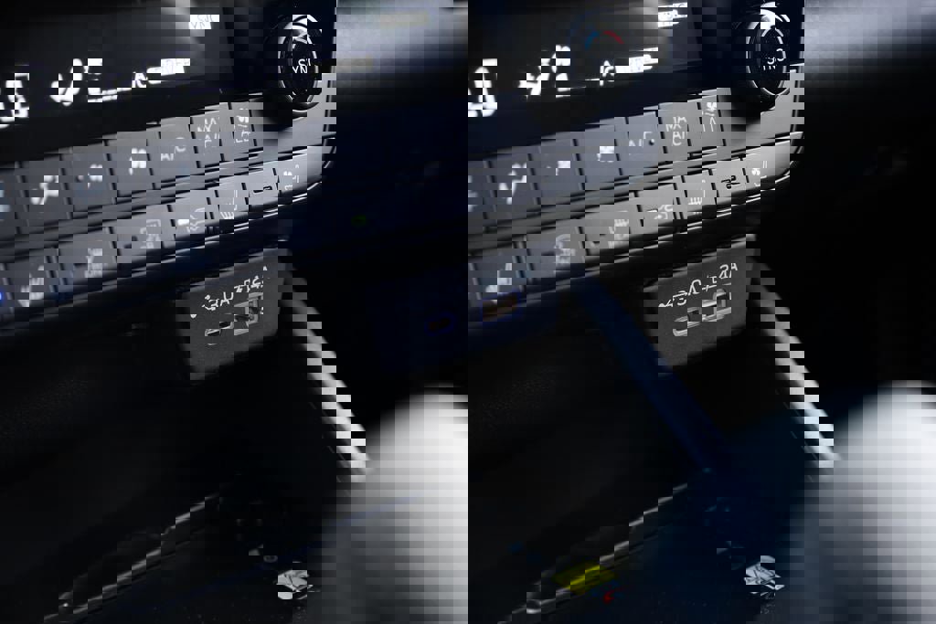 New 2026 Subaru Outback Touring XT image 14