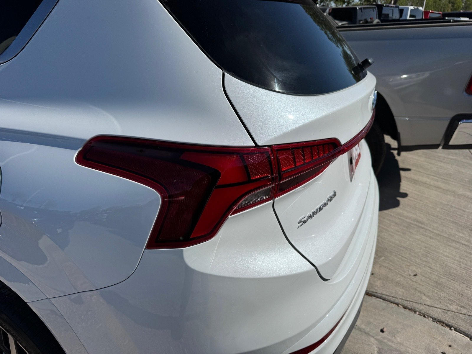 Used 2021 Hyundai Santa Fe Calligraphy AWD/4WD image 7