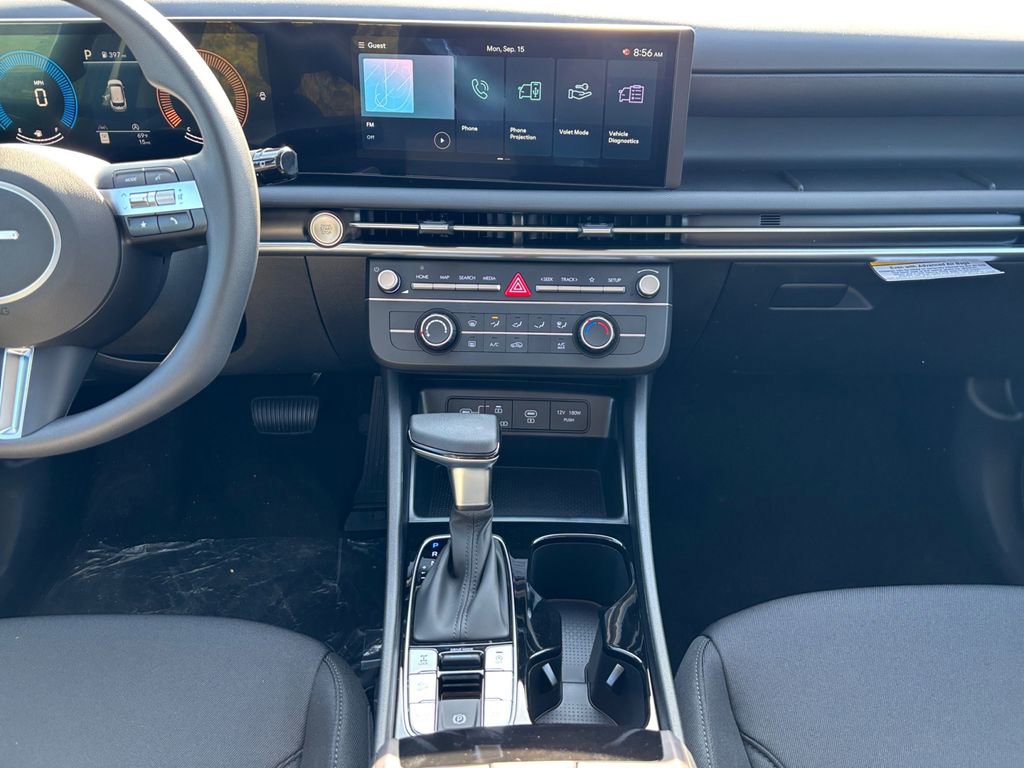 New 2025 Hyundai Tucson SE image 12