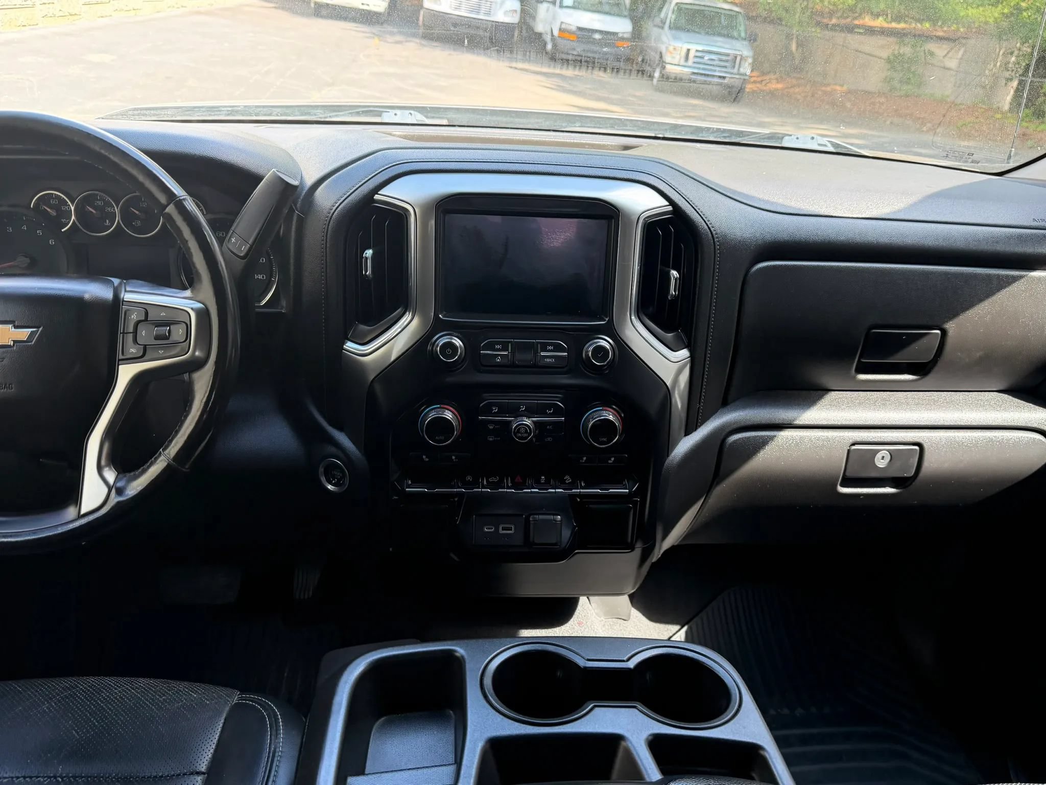 Used 2020 Chevrolet Silverado 1500 LT w/ Texas Edition AWD/4WD image 20
