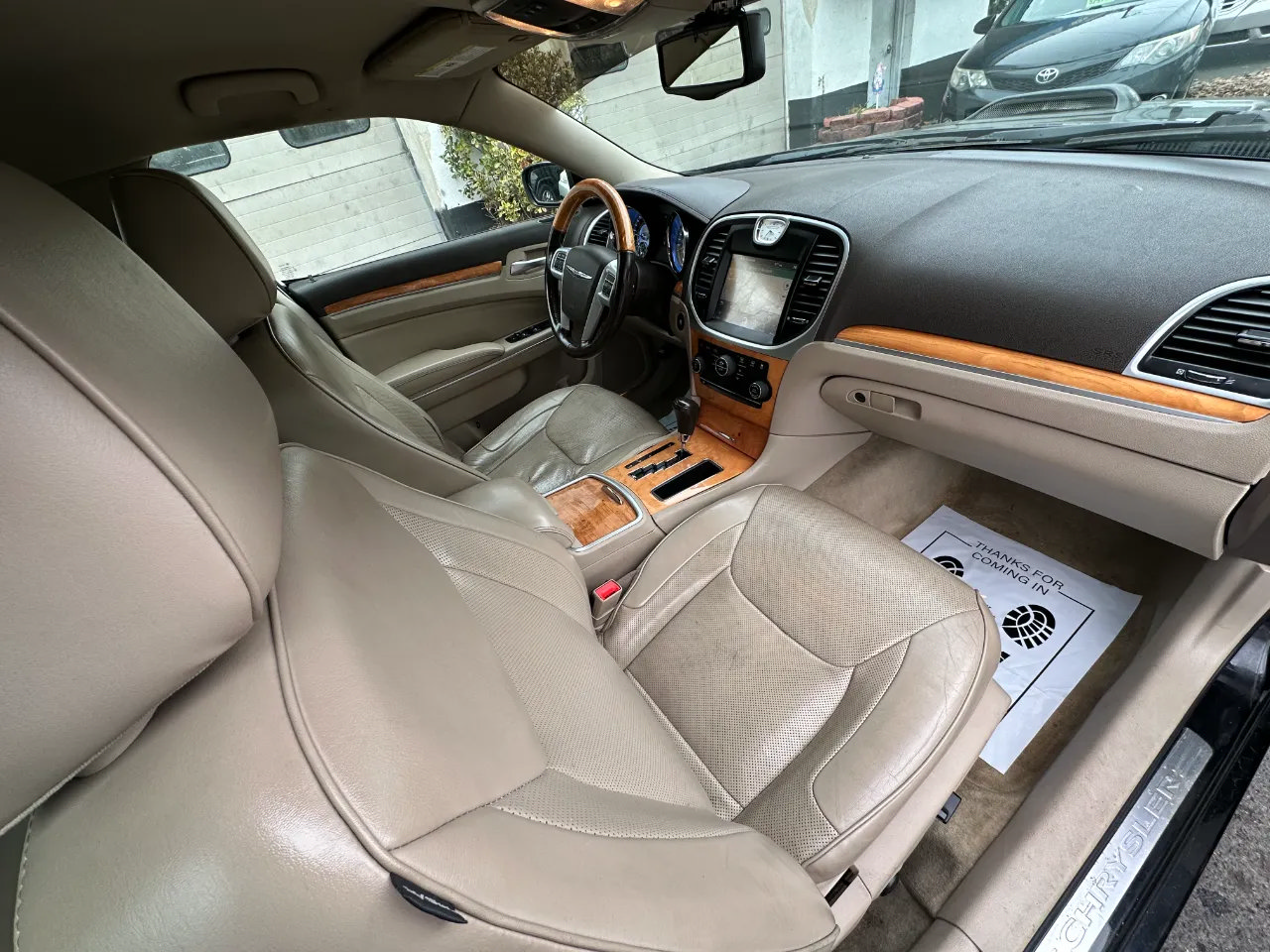 Used 2014 Chrysler 300 C RWD image 47