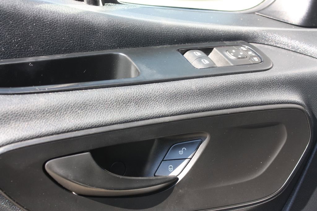 Used 2020 Mercedes-Benz Sprinter 144 Cargo image 12