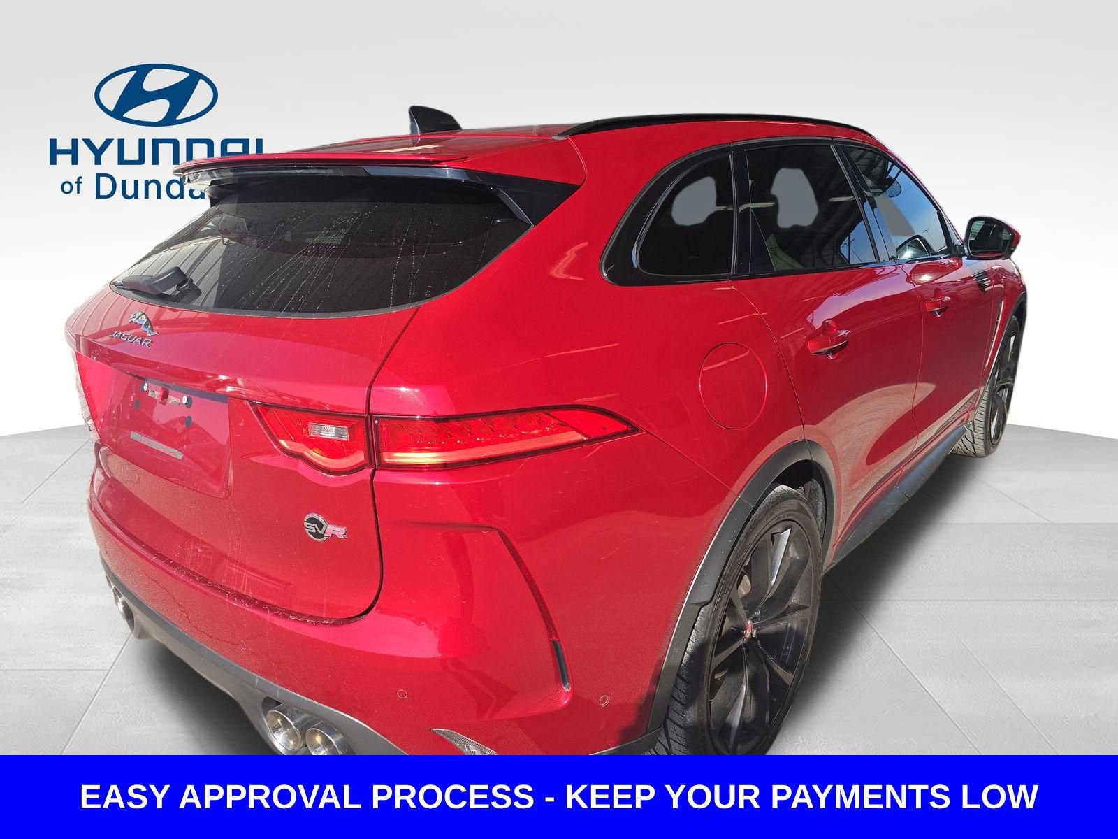 Used 2020 Jaguar F-PACE SVR image 3