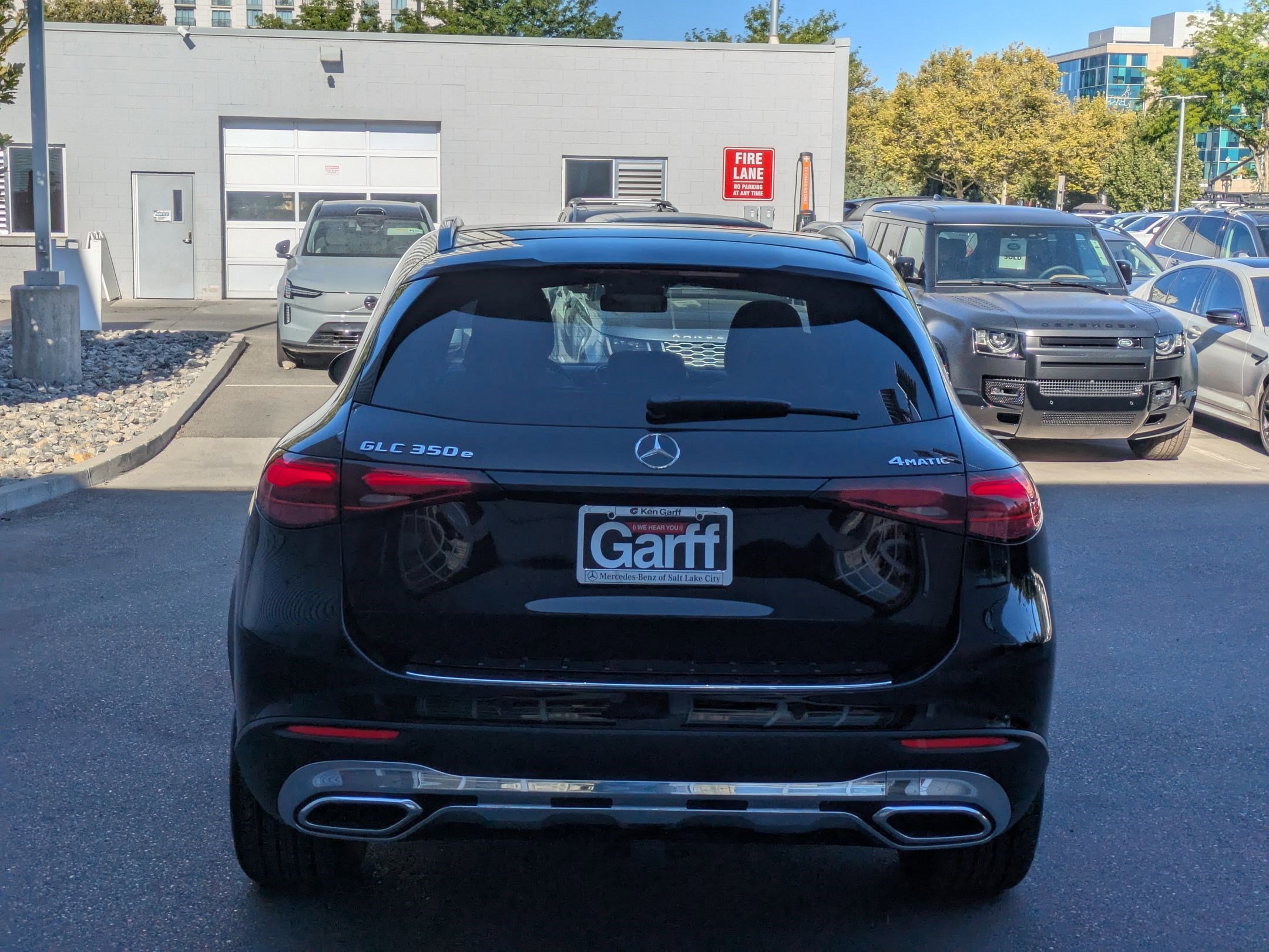New 2025 Mercedes-Benz GLC 350e 4MATIC image 4