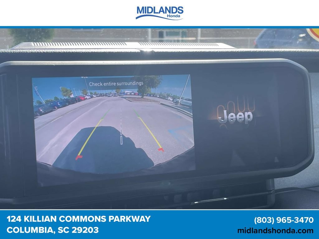 Used 2024 Jeep Wrangler Unlimited AWD/4WD image 26
