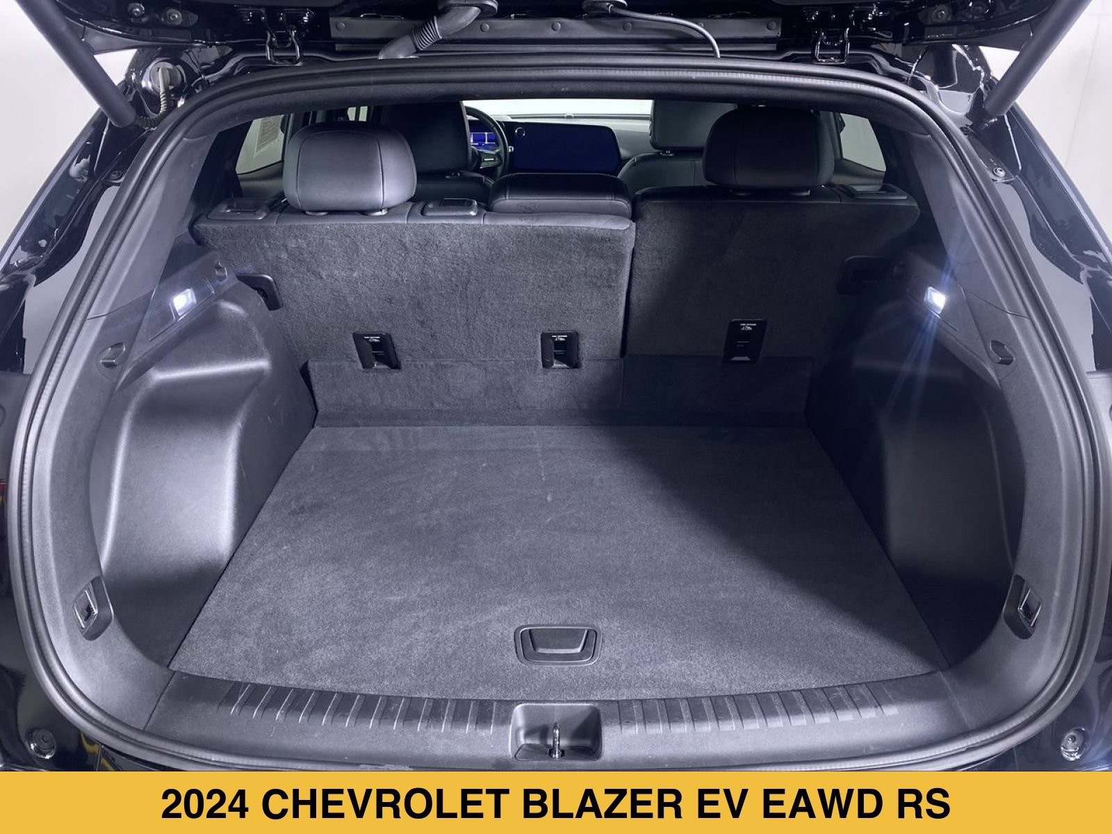 Certified 2024 Chevrolet Blazer EV RS AWD/4WD image 13