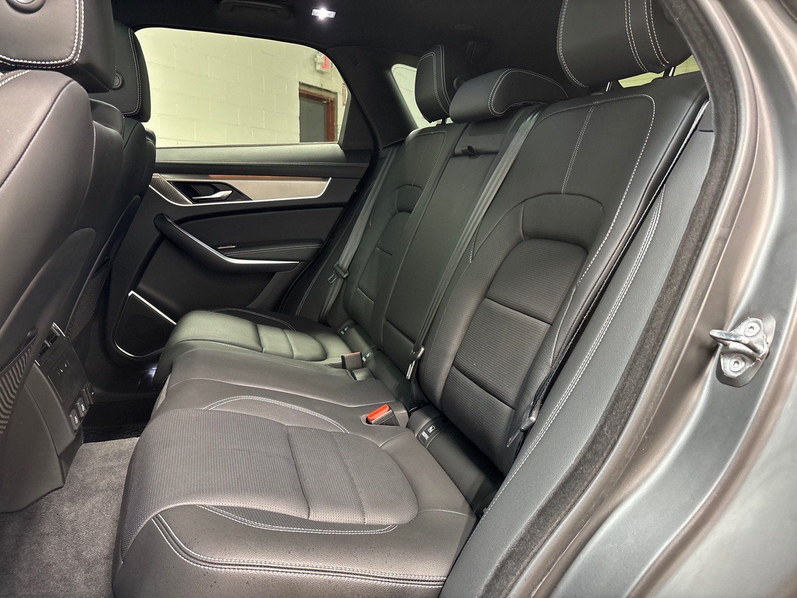 New 2026 Jaguar F-PACE R-Dynamic S AWD/4WD image 29
