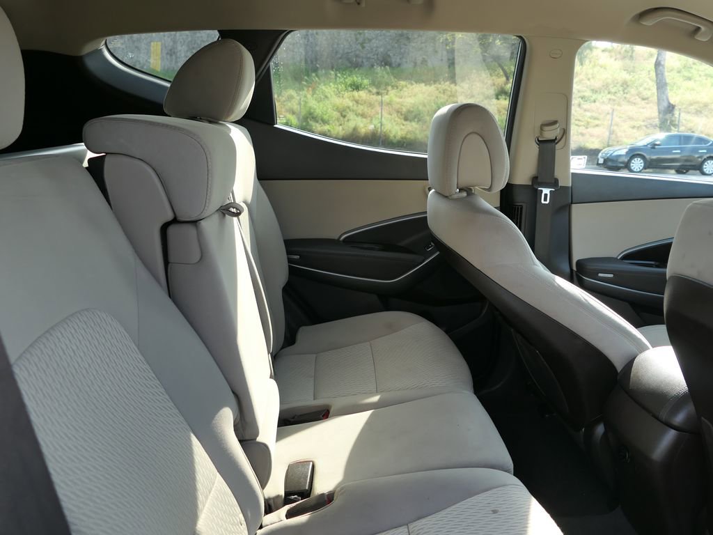 Used 2018 Hyundai Santa Fe Sport w/ Cargo Package image 25