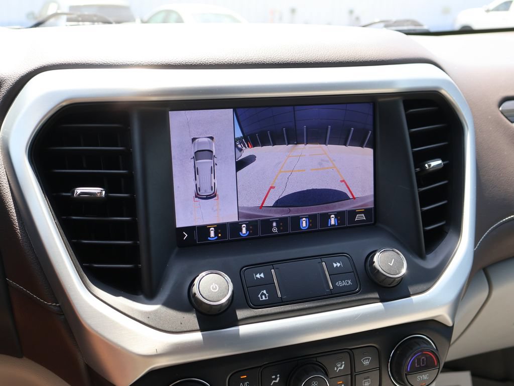 Used 2020 GMC Acadia SLT w/ Driver Alert Package II FWD image 34