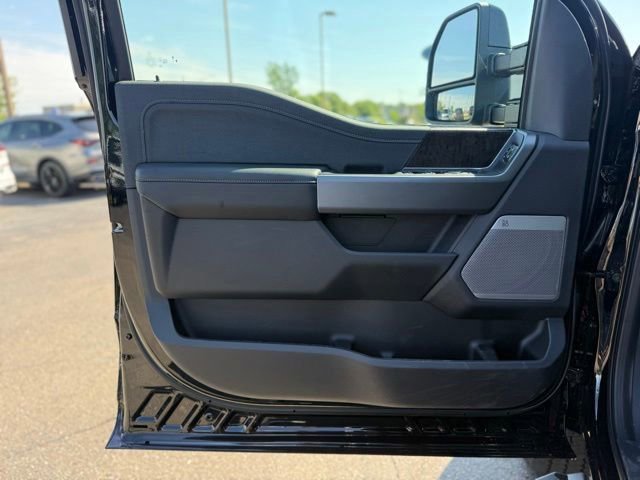 New 2026 Ford F350 Lariat AWD/4WD image 13