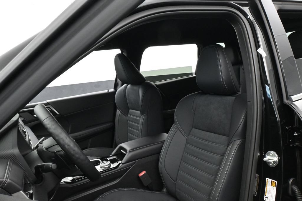 New 2026 Mitsubishi Outlander SE FWD image 10