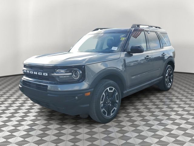 Used 2024 Ford Bronco Sport Outer Banks w/ Tech Package AWD/4WD image 3