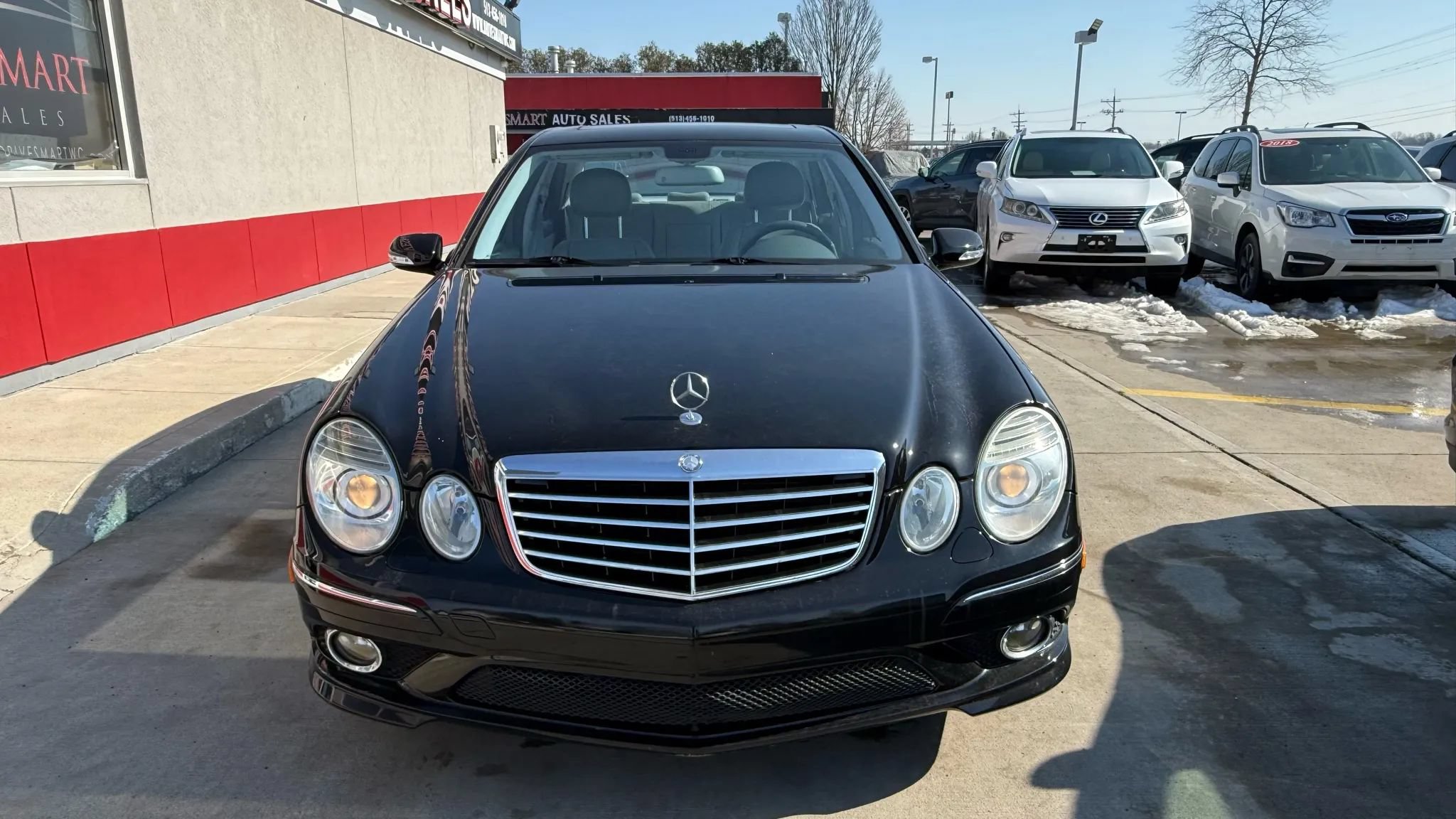 Used 2009 Mercedes-Benz E 350 4MATIC Sedan image 5
