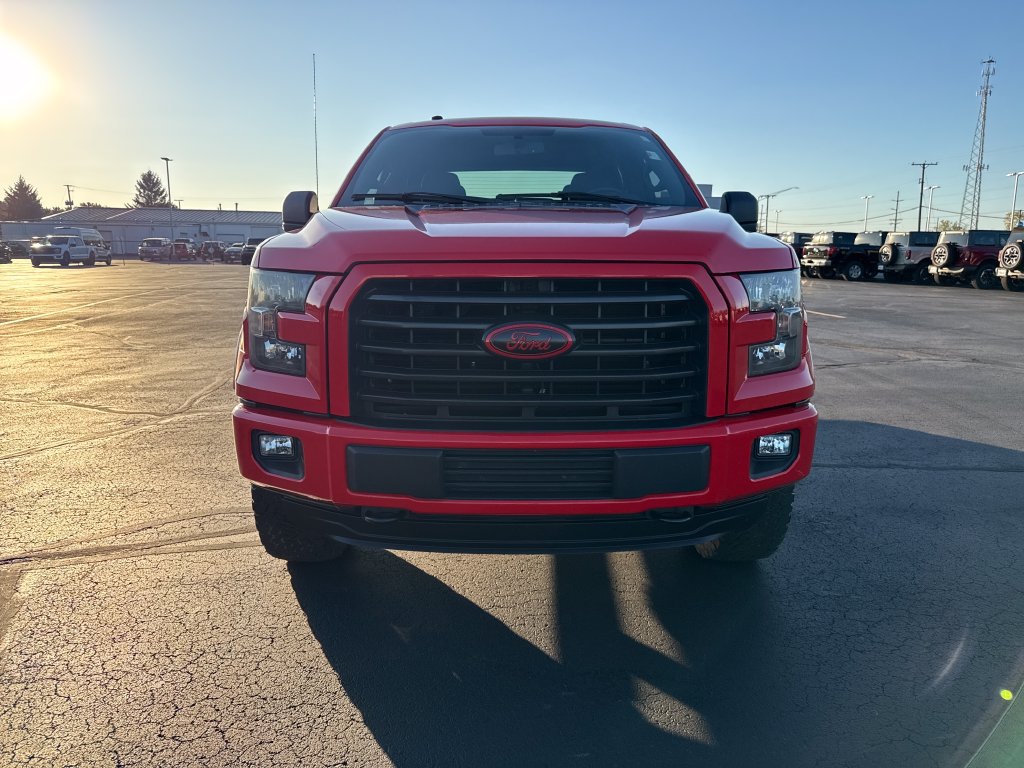 Used 2016 Ford F150 XLT w/ Equipment Group 301A Mid AWD/4WD image 4