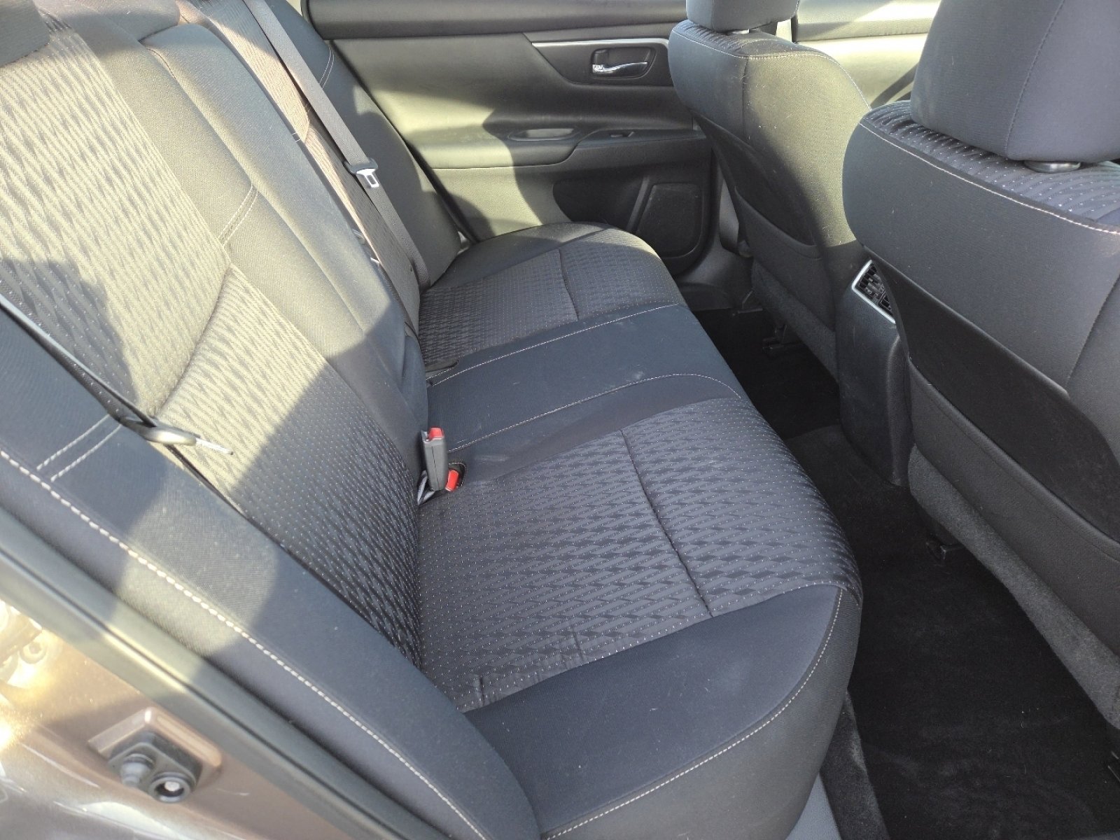 Used 2017 Nissan Altima 2.5 SV w/ Convenience Package image 21