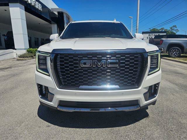Used 2023 GMC Yukon Denali Ultimate AWD/4WD image 8
