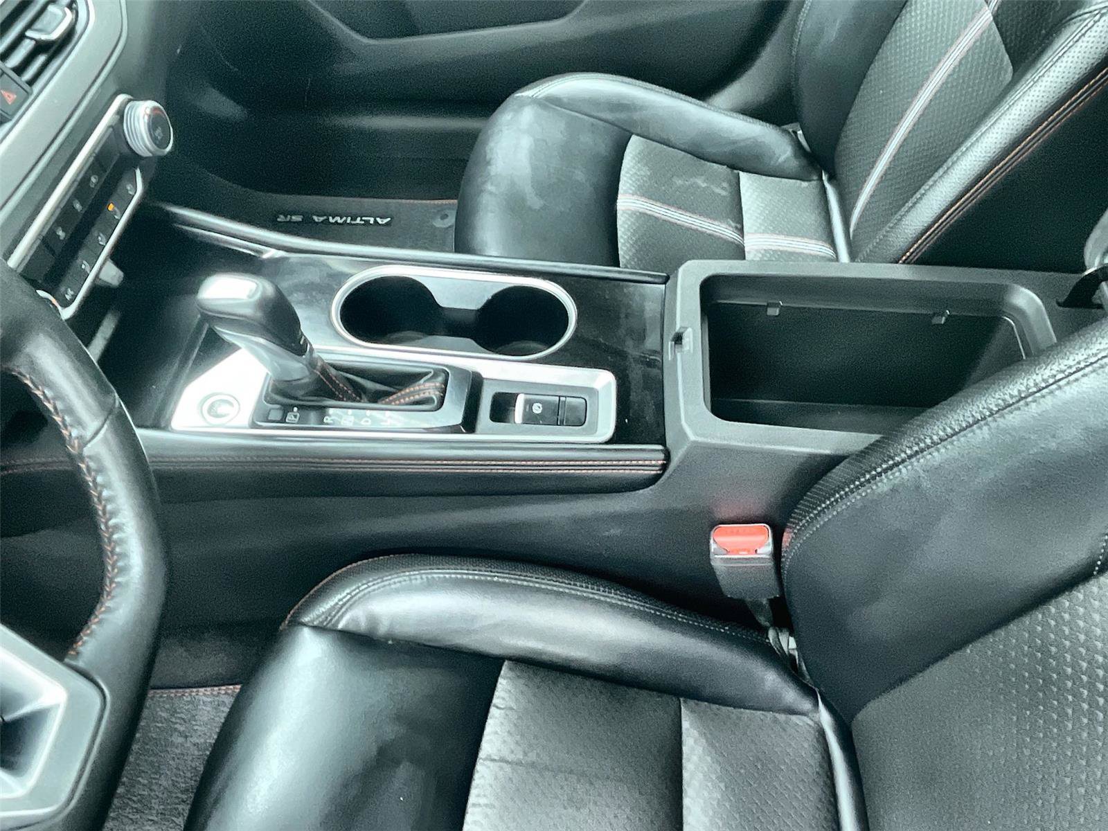 Used 2024 Nissan Altima 2.5 SR image 17