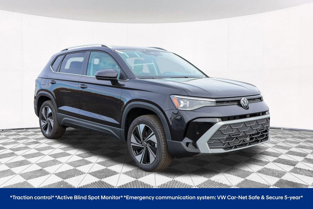 Used 2025 Volkswagen Taos SE image 9