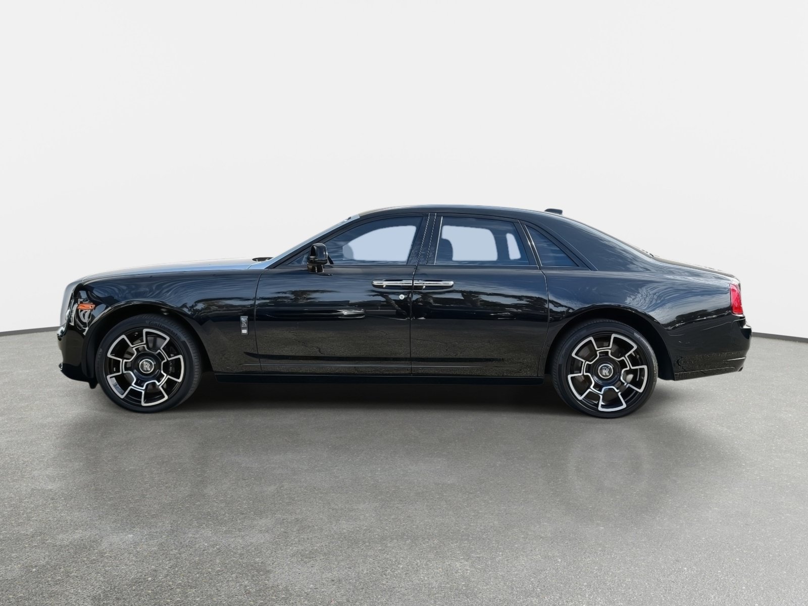 Used 2020 Rolls-Royce Ghost RWD image 6