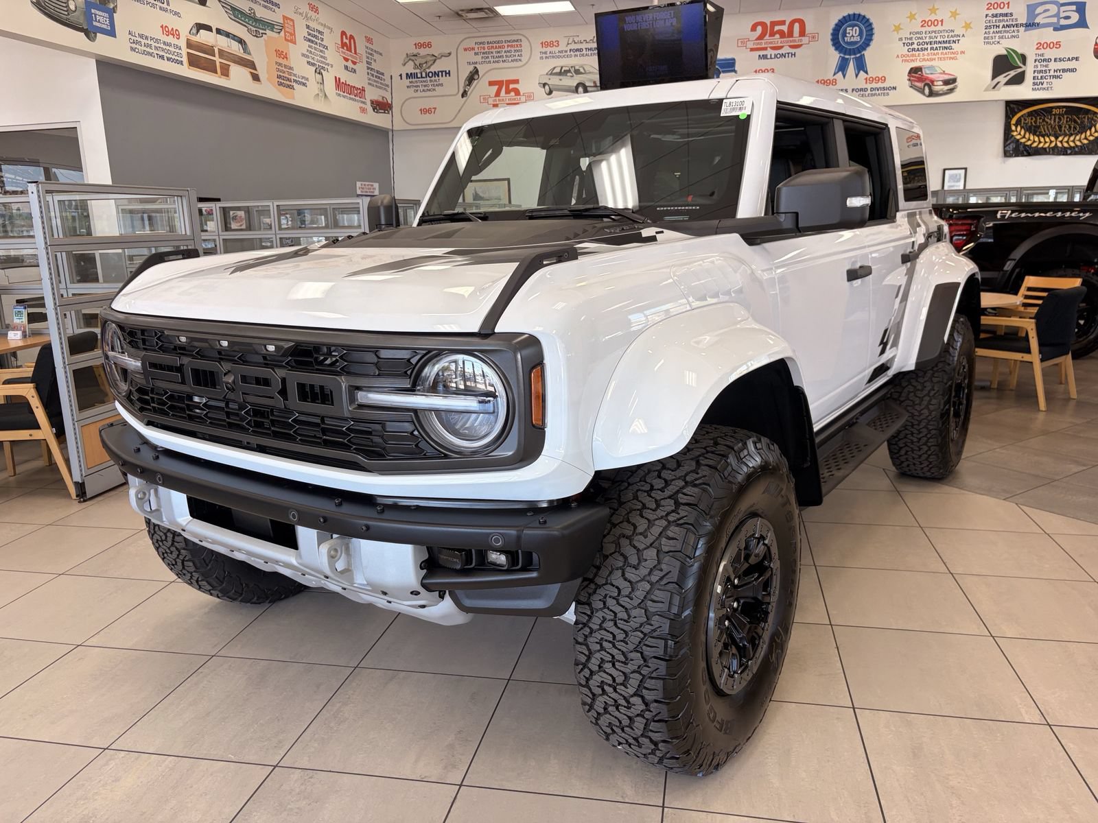 New 2026 Ford Bronco Raptor AWD/4WD image 23