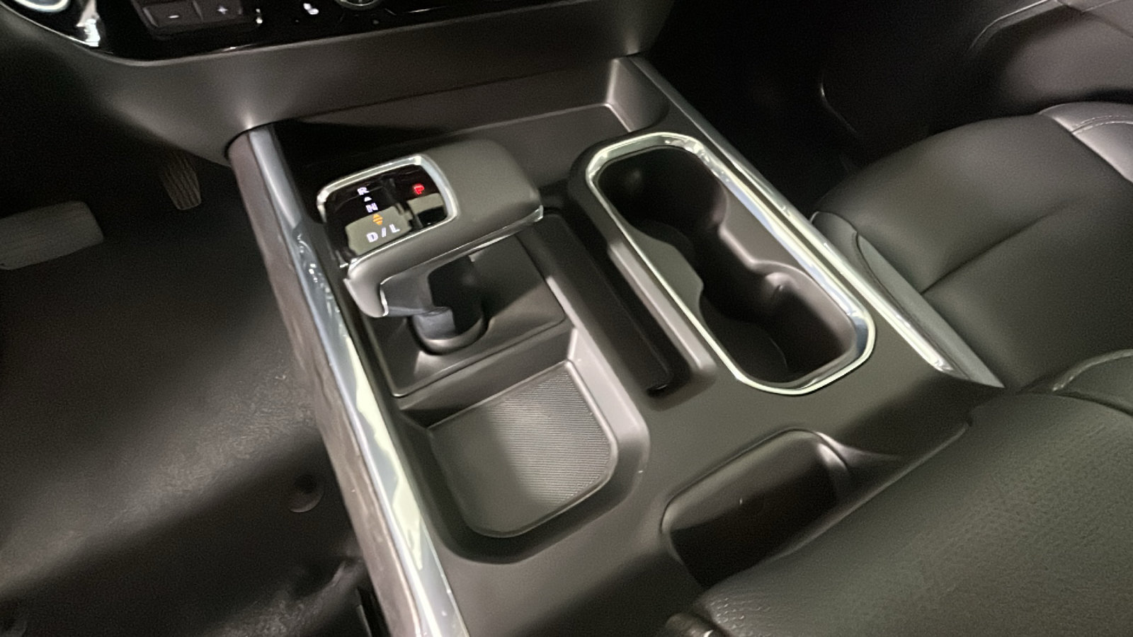 Used 2026 Chevrolet Silverado 1500 LTZ w/ LTZ Convenience Package II AWD/4WD image 26
