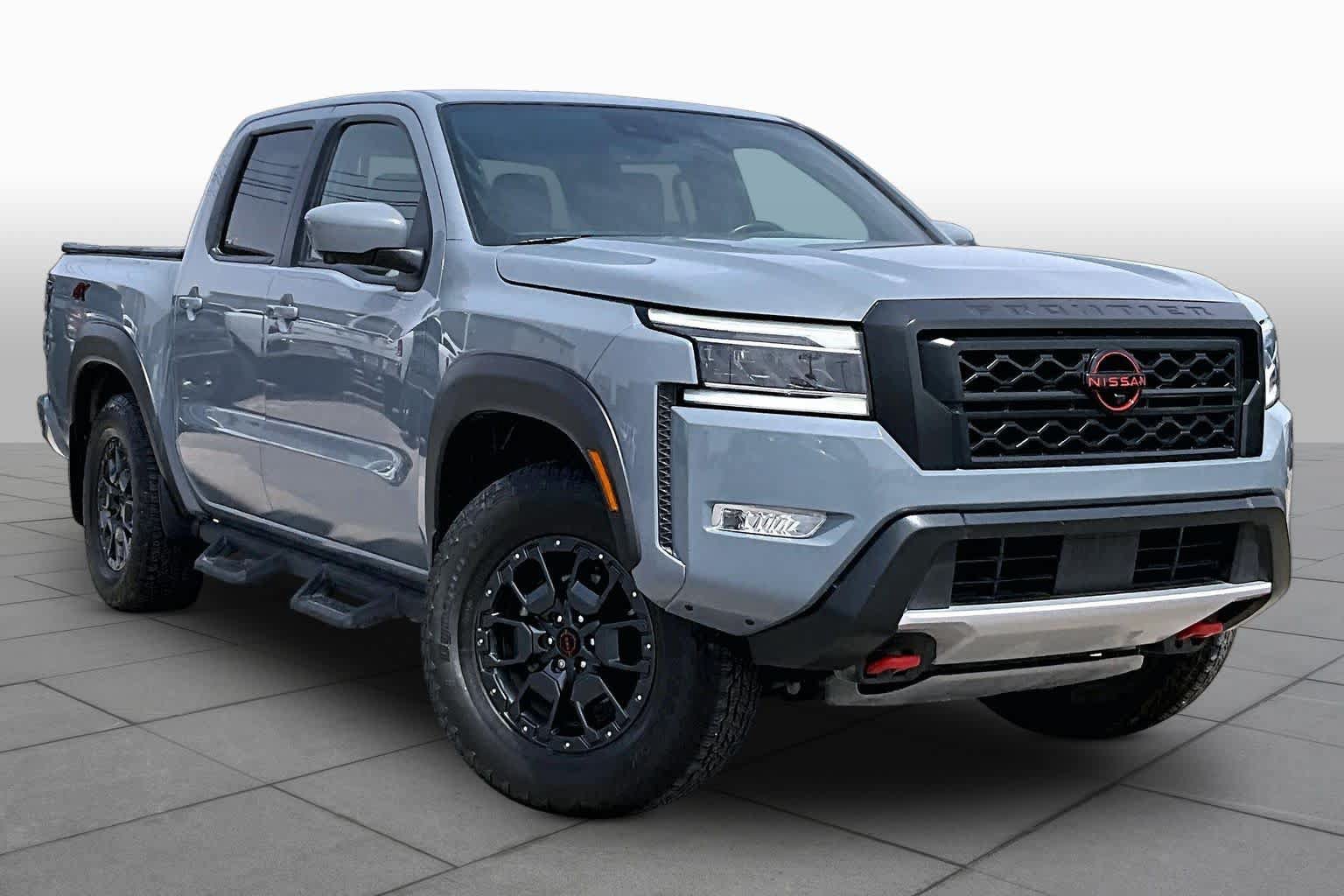 Used 2024 Nissan Frontier PRO-4X w/ Pro Premium Package AWD/4WD image 3