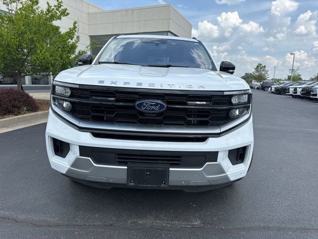 Used 2025 Ford Expedition Max Platinum AWD/4WD image 12