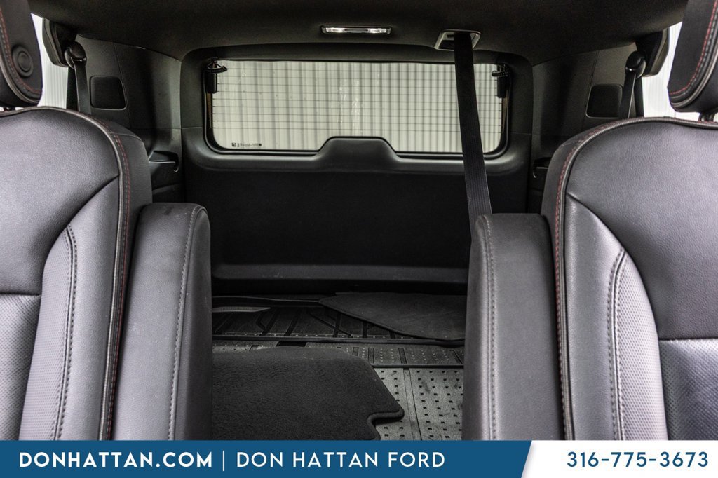 Used 2022 Chevrolet Tahoe RST w/ Luxury Package AWD/4WD image 21