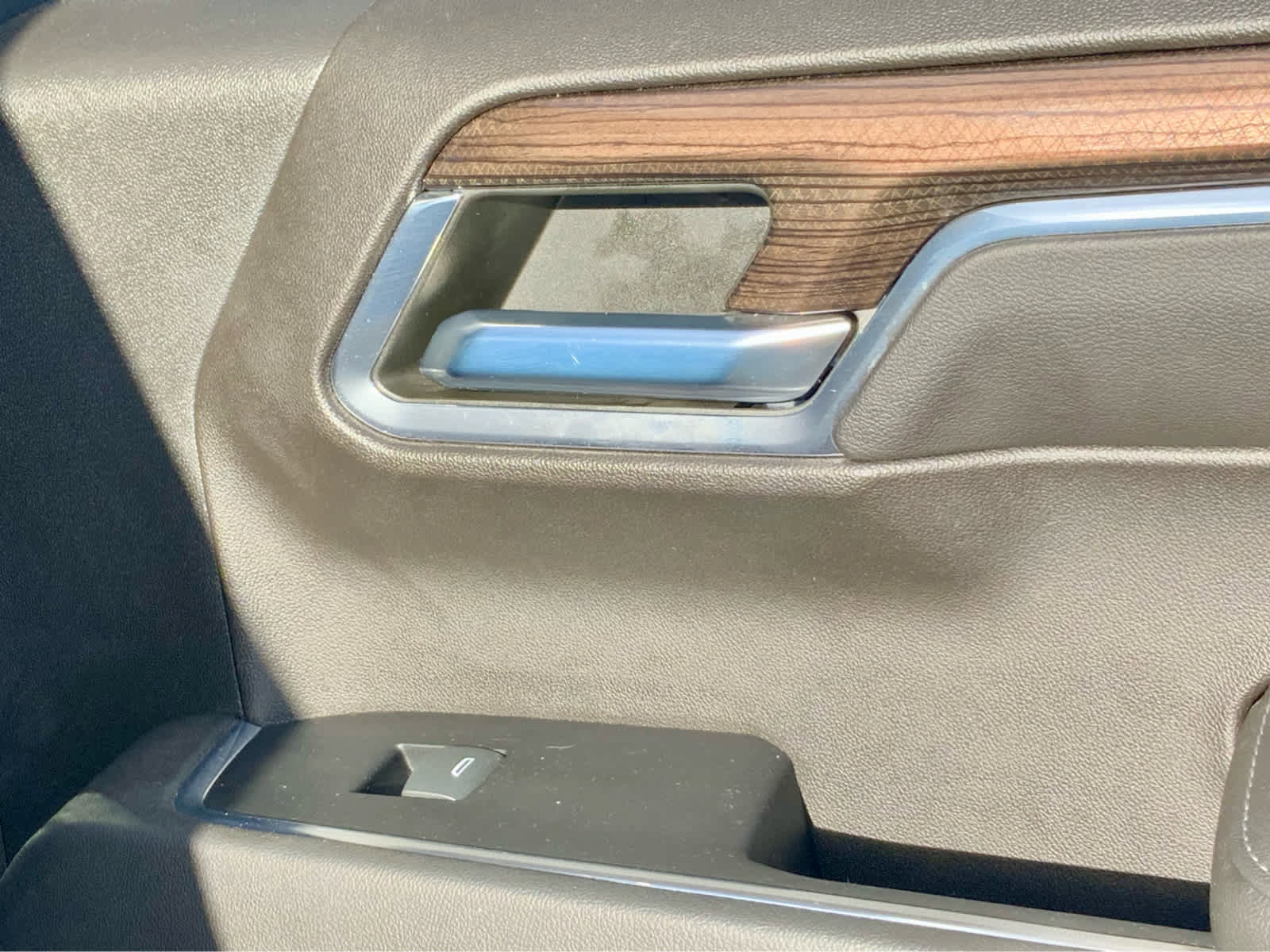 Used 2022 Chevrolet Silverado 1500 LT Trail Boss w/ LT Trail Boss Premium Package image 57