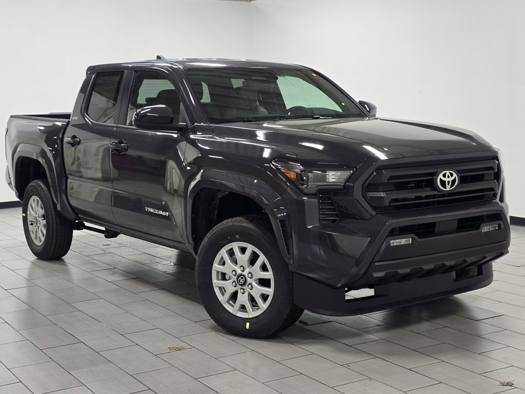 New 2026 Toyota Tacoma SR5 image 2