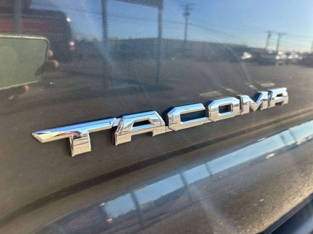 Used 2023 Toyota Tacoma SR5 image 31
