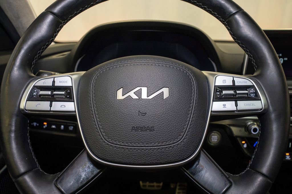 Used 2022 Kia Telluride SX w/ SX Prestige Package image 21
