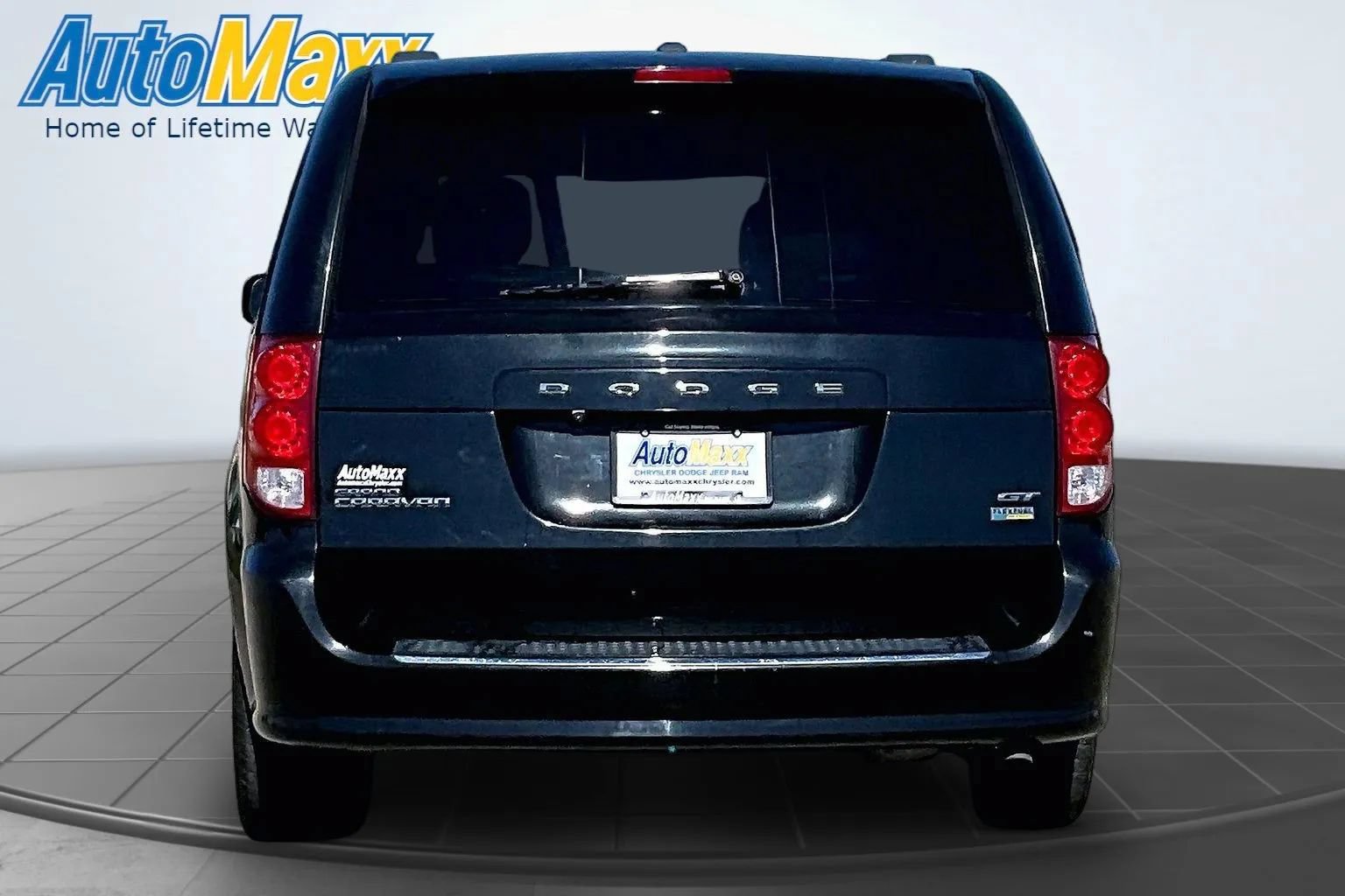 Used 2018 Dodge Grand Caravan GT FWD image 5