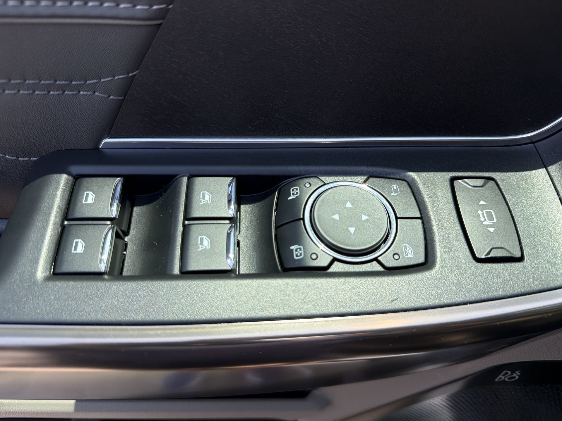 New 2026 Ford F350 Platinum AWD/4WD image 22