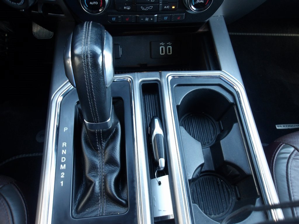 Used 2016 Ford F150 Platinum w/ Equipment Group 701A Luxury image 20