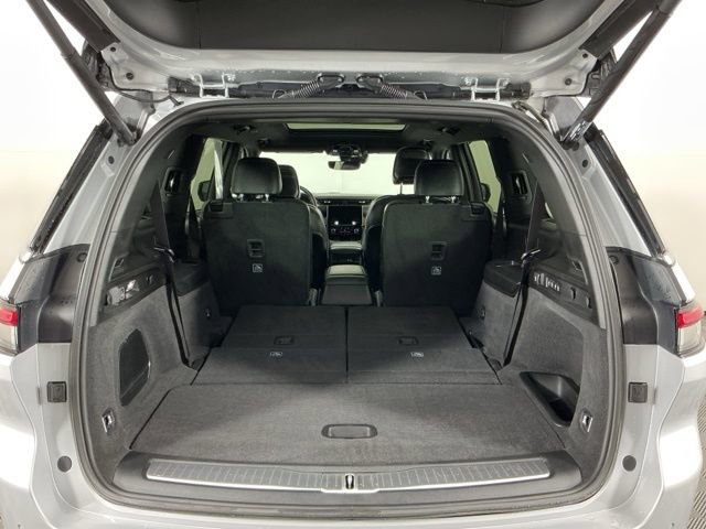 Used 2021 Jeep Grand Cherokee L Summit w/ Luxury Tech Group V image 33