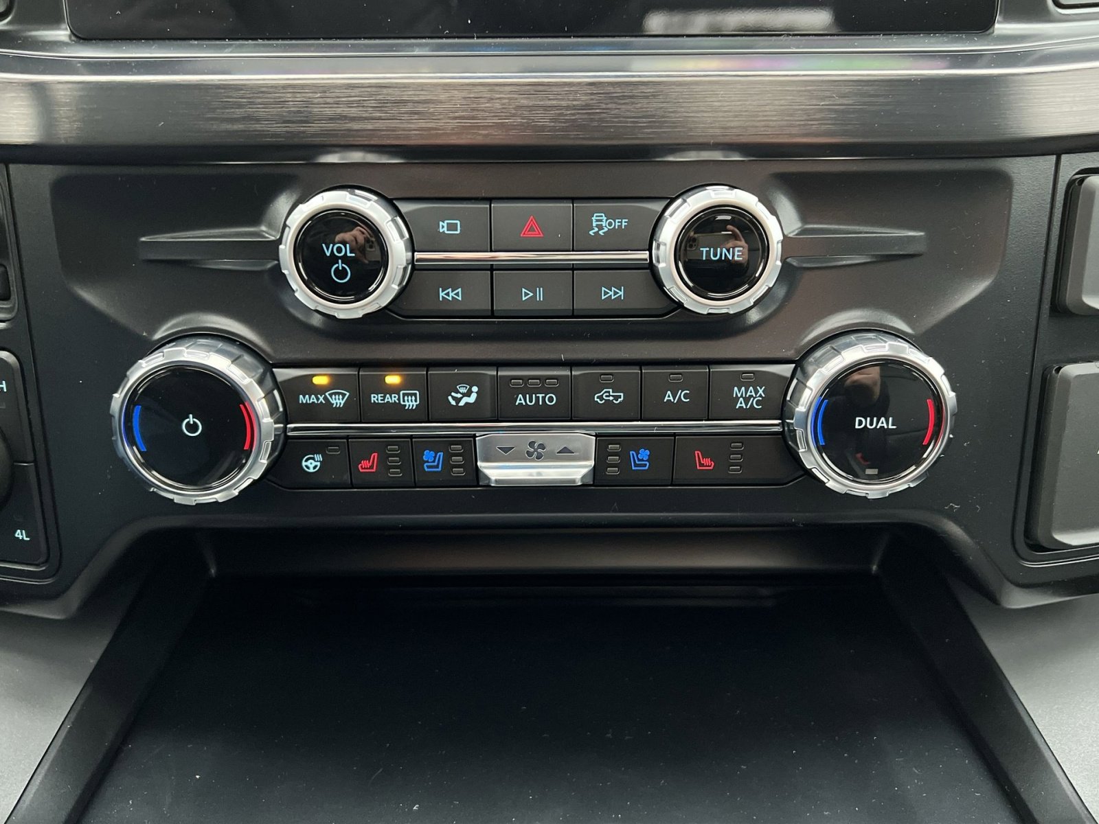 New 2026 Ford F250 Lariat w/ Lariat Ultimate Package image 21