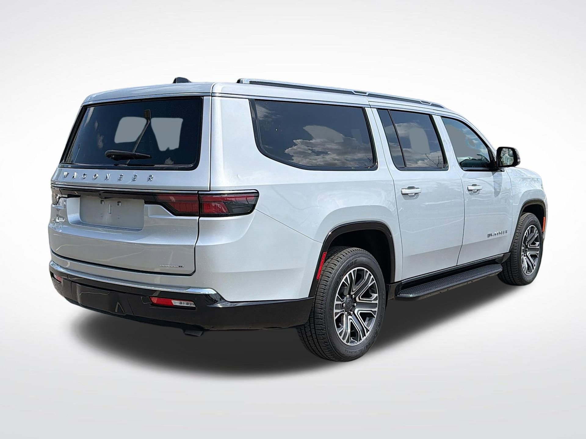 Used 2024 Jeep Wagoneer L Series II w/ Flexible Seating Group RWD image 6