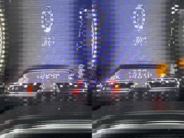 Used 2020 Jeep Cherokee Limited image 26