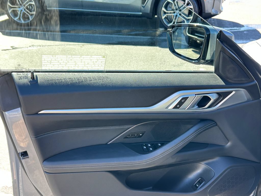 Used 2023 BMW i4 eDrive35 w/ Premium Package RWD image 11