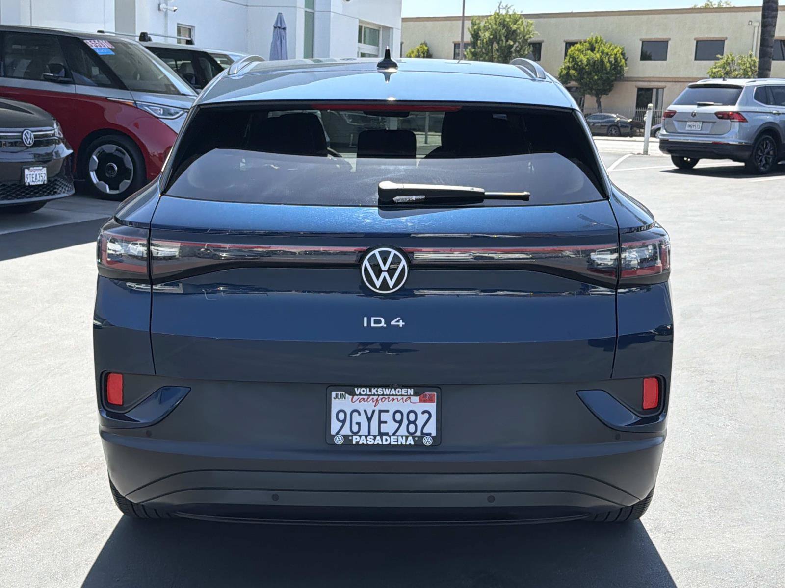 Certified 2023 Volkswagen ID.4 Pro RWD image 4