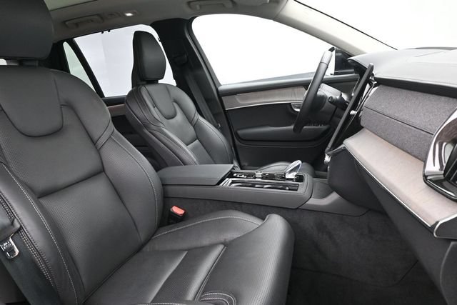 Used 2026 Volvo XC90 B6 Ultra AWD/4WD image 35