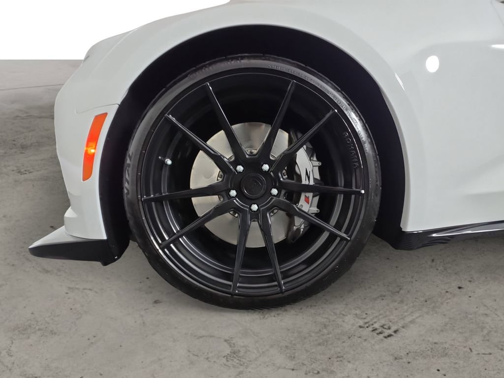Used 2022 Chevrolet Camaro ZL1 RWD image 14