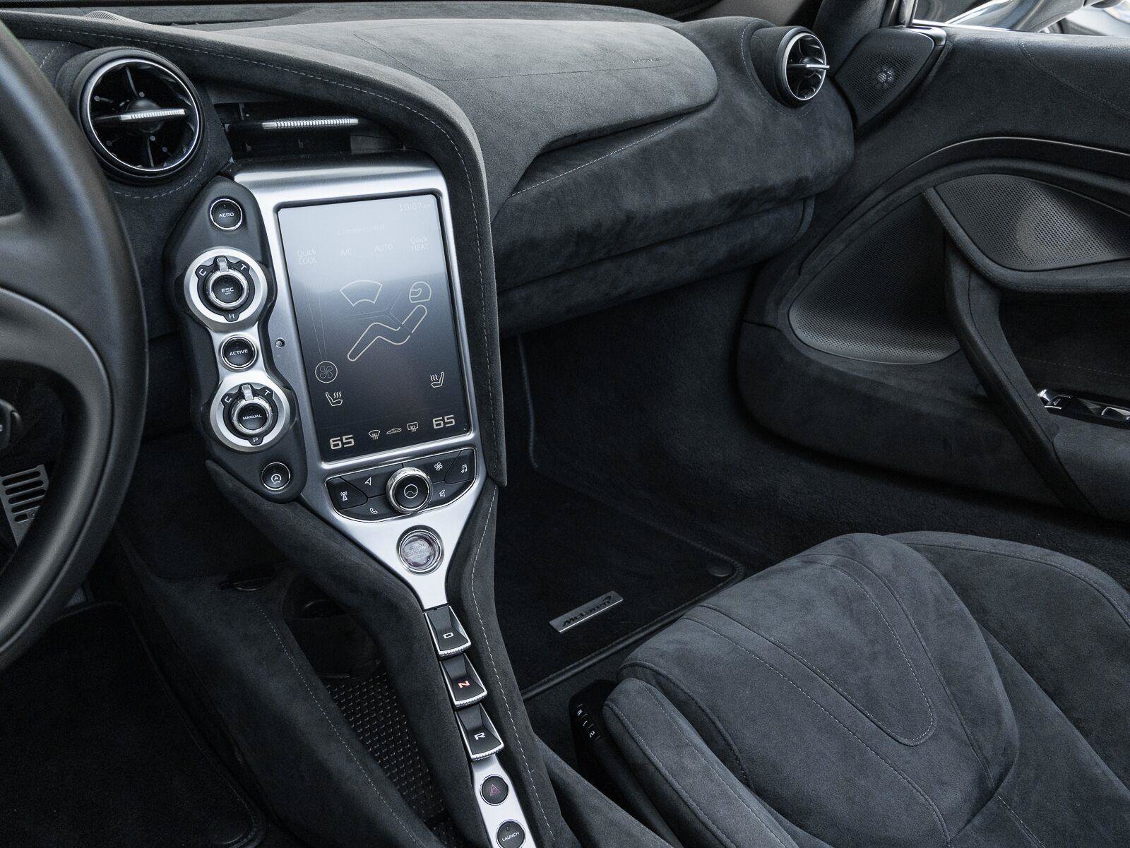 Used 2020 McLaren 720S Spider RWD image 6