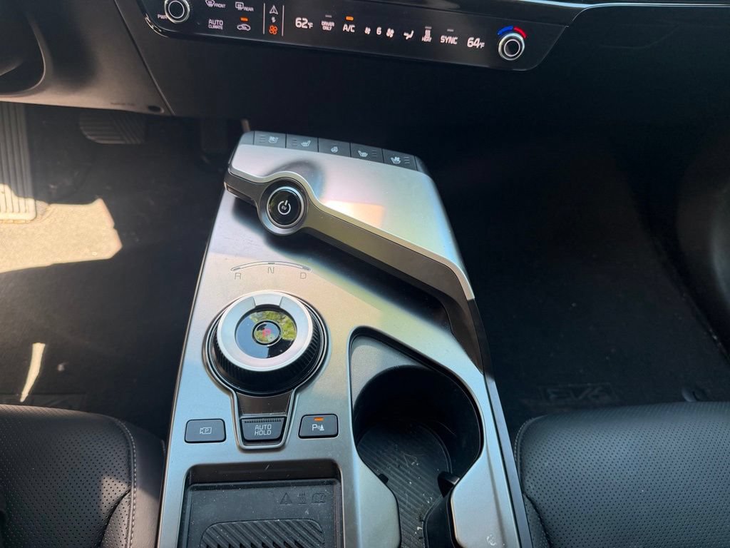 Used 2024 Kia EV6 Wind w/ Wind Technology Package AWD/4WD image 22