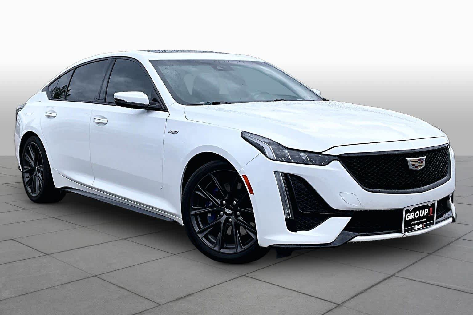 Used 2021 Cadillac CT5 V w/ Premium Package RWD image 3