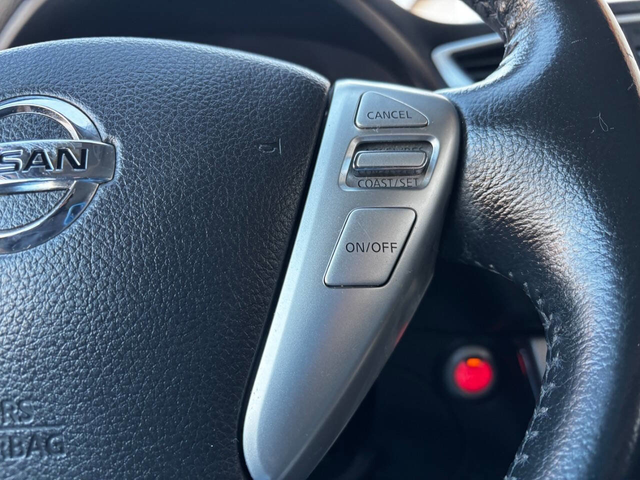Used 2015 Nissan Sentra SR image 21