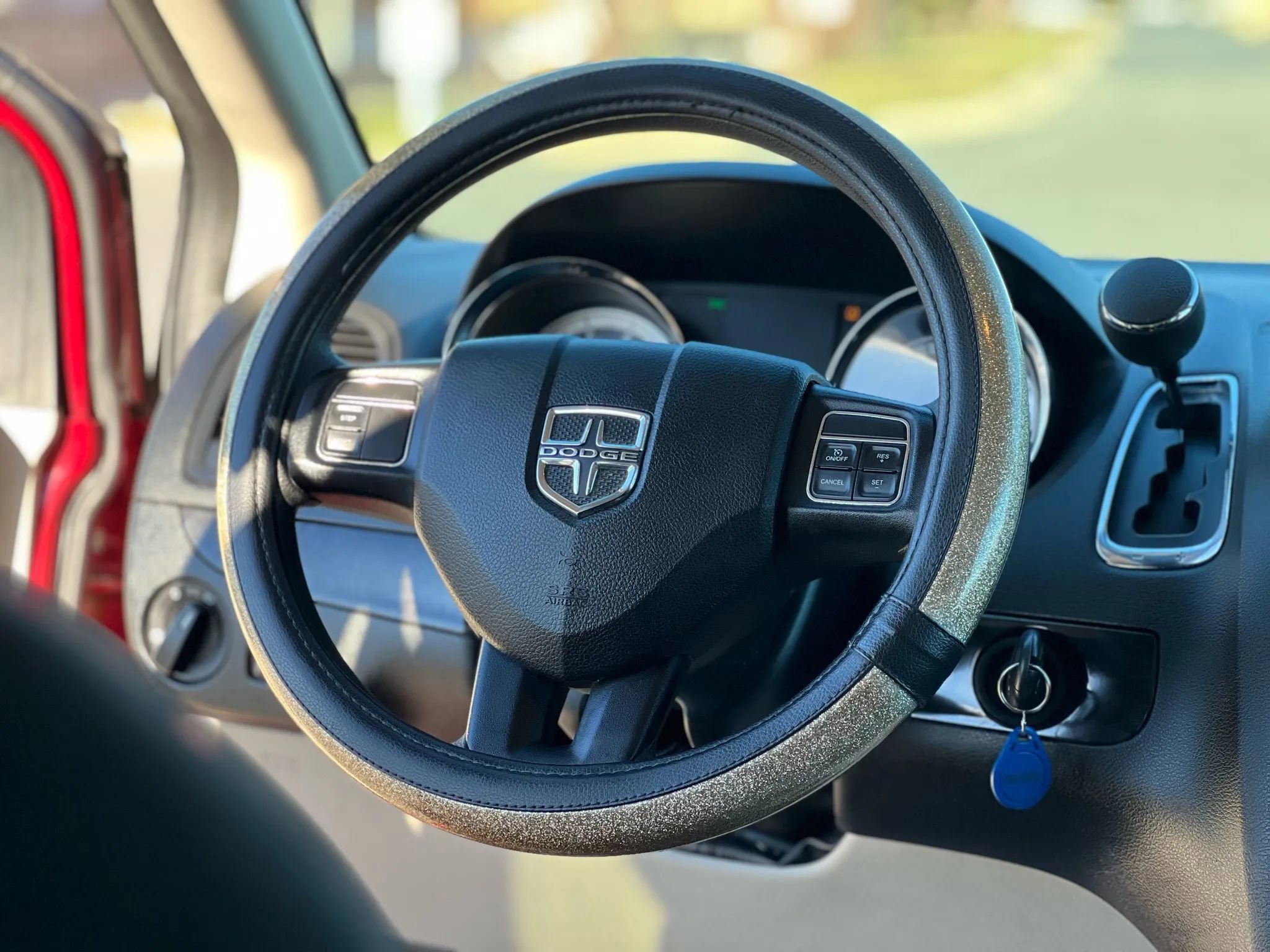 Used 2014 Dodge Grand Caravan SXT image 14